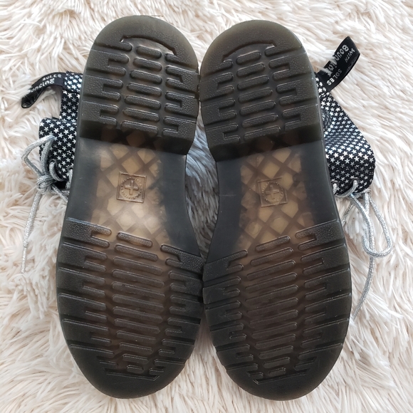 Dr. Martens new without Box size 5 Ladies 1460 Pascal Boot star boots - Picture 11 of 16